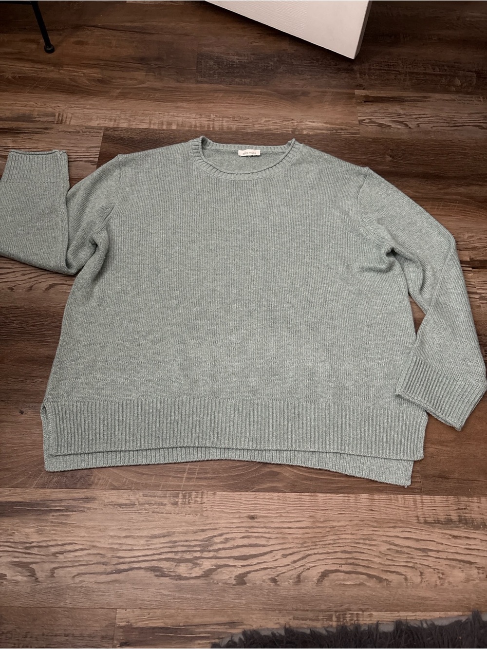 Ella Moss Sage Green Crewneck Sweater